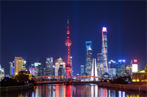 Dare to try! Shanghai launches the world's first virtual reality maze game, and become the protagonist in the game!
